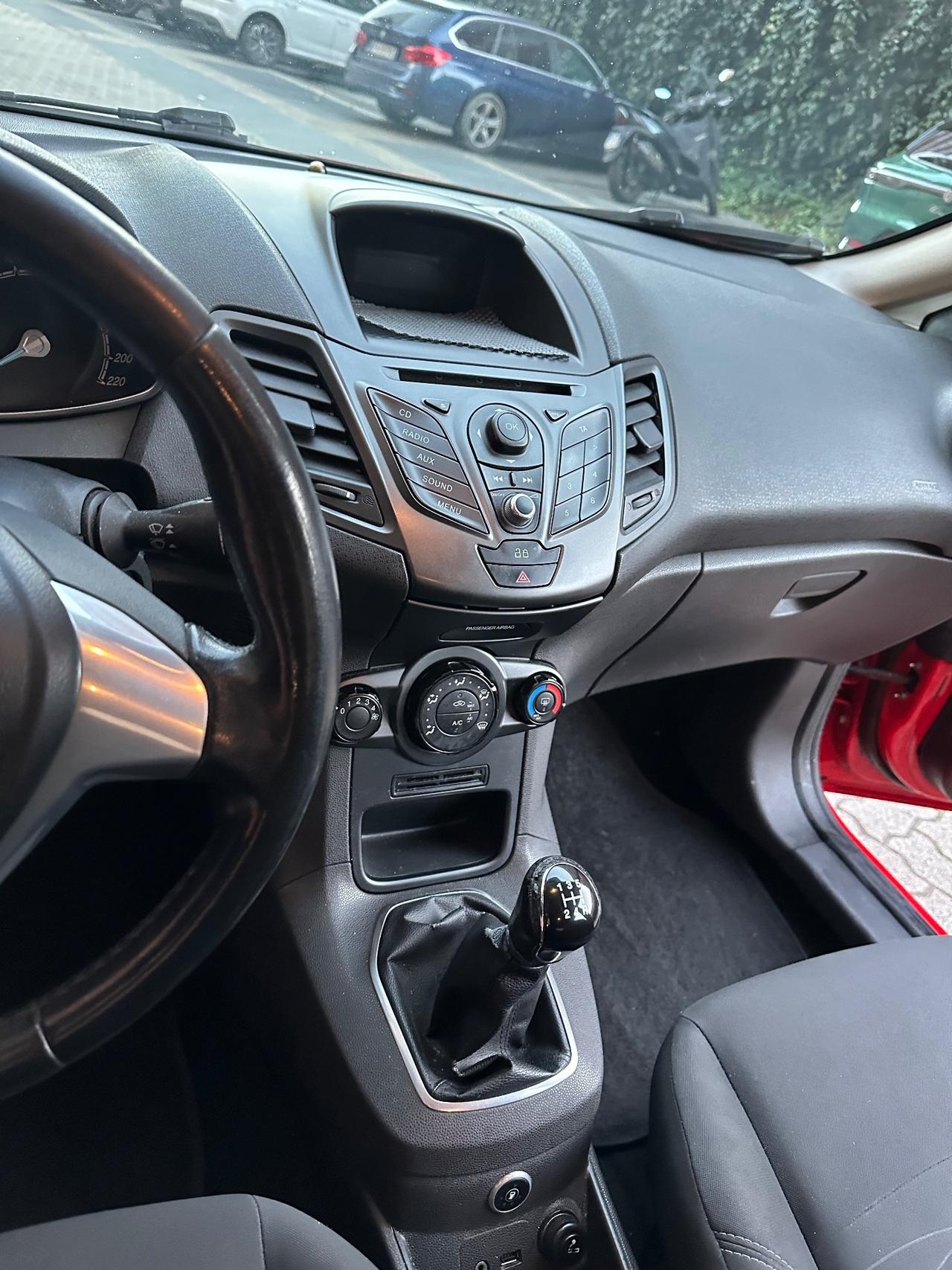 Ford Fiesta 1.4 5 porte Bz.- GPL Business