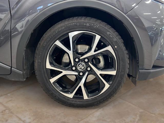 TOYOTA C-HR 2.0 Hybrid E-CVT Trend