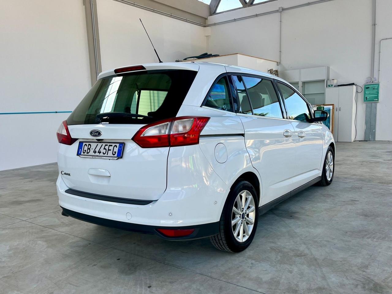 Ford C-Max 7p 1.5 TDCi 120CV S&S Titanium