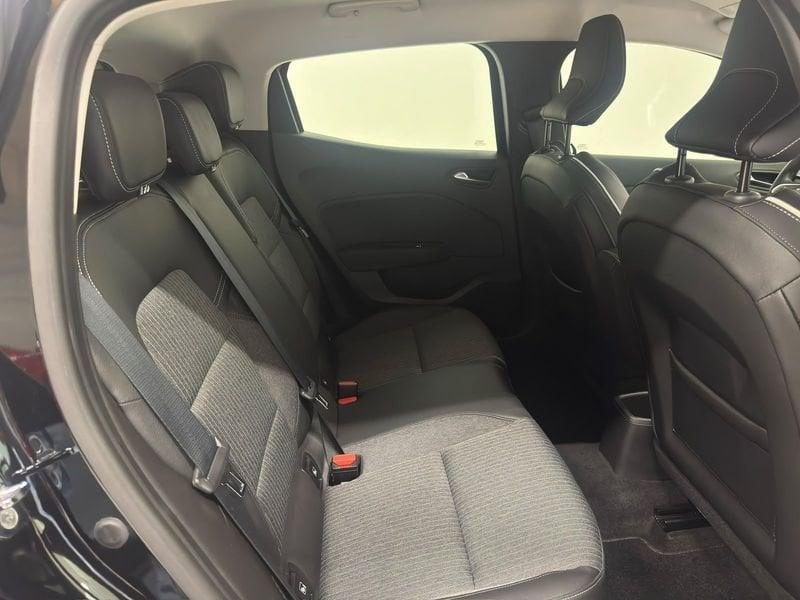 Renault Clio E-Tech Hybrid 1.6 Hybrid E-TECH 103KW BUSINESS AUTOCARRO N1
