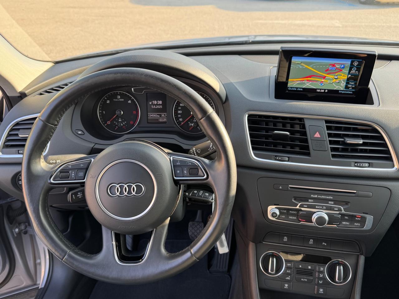 Audi Q3 2.0 TDI 120 CV Sport