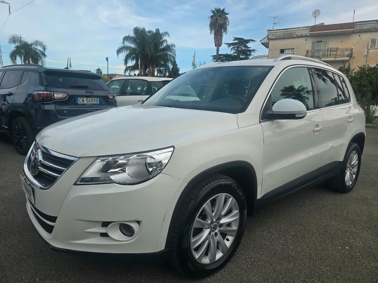 Volkswagen Tiguan 2.0 16V TDI DPF Sport & Style (18°)