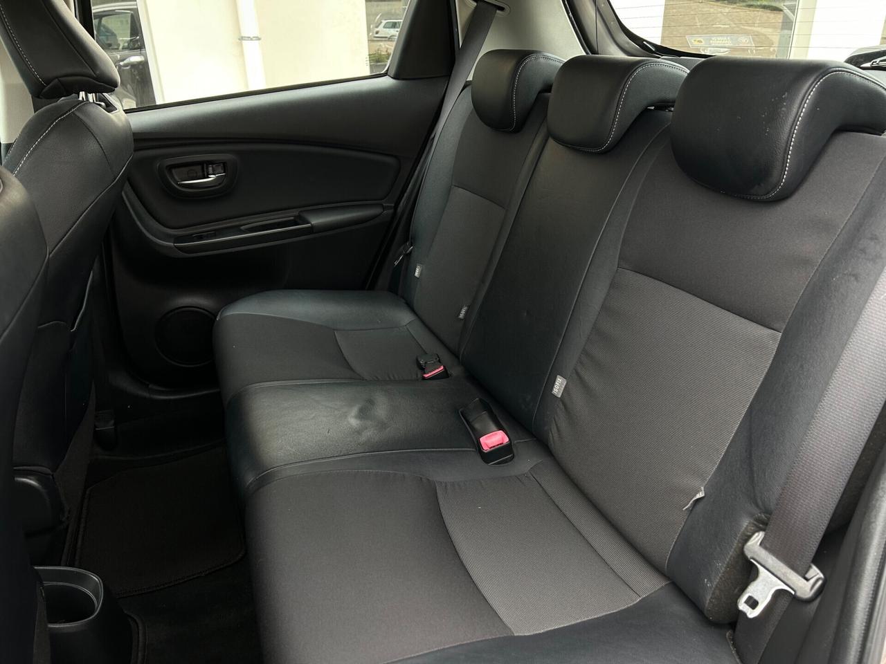 Toyota Yaris 1.4 D-4D 5 porte Lounge FULL OPTIONAL