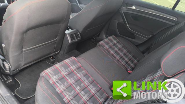 VOLKSWAGEN Golf GTI Performance 2.0 245 CV TSI DSG