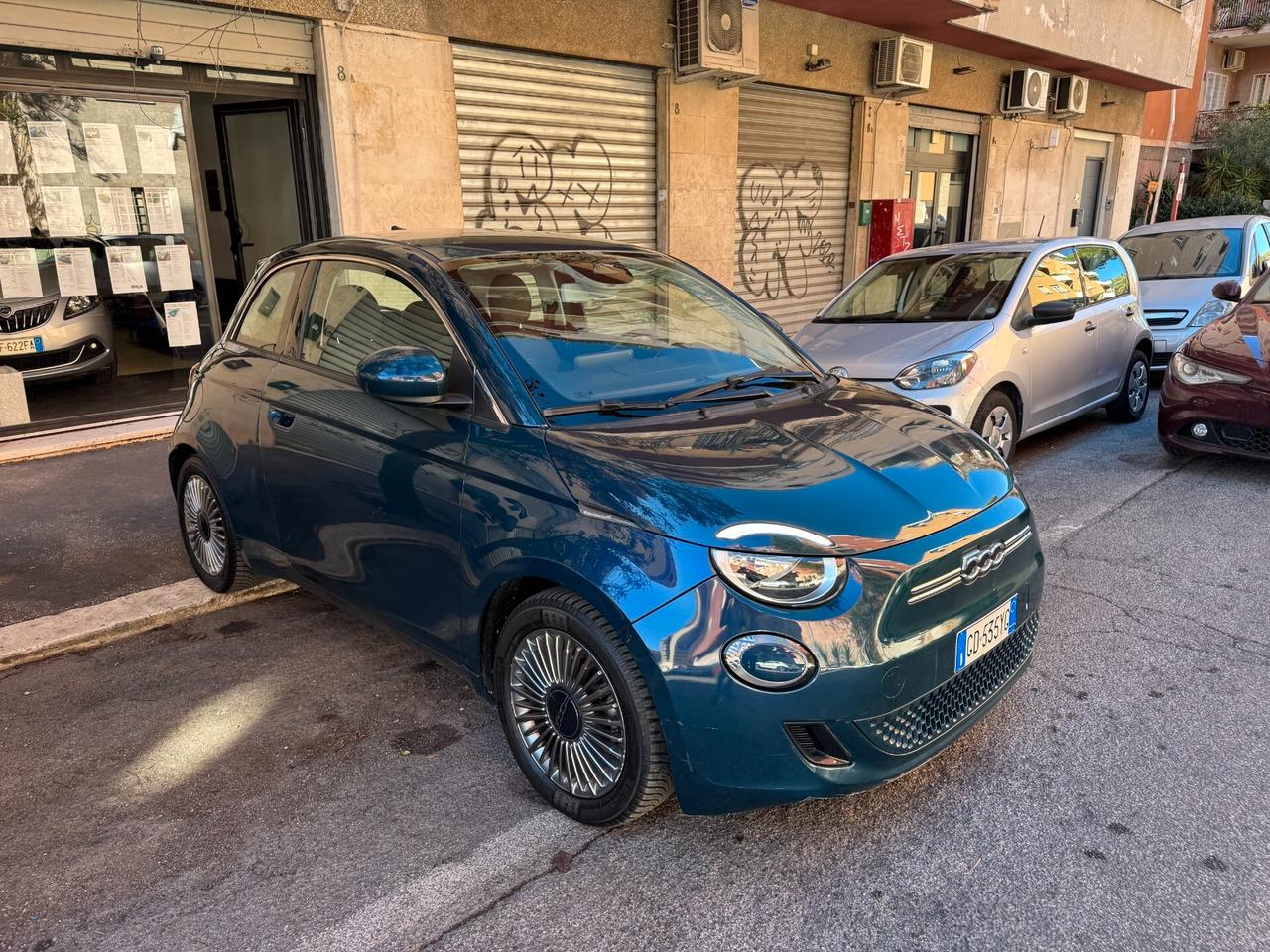 Fiat 500 500e Berlina 42 kWh Icon