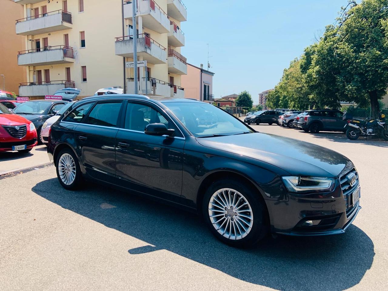 Audi A4 2.0 TDI 177 CV quattro Business