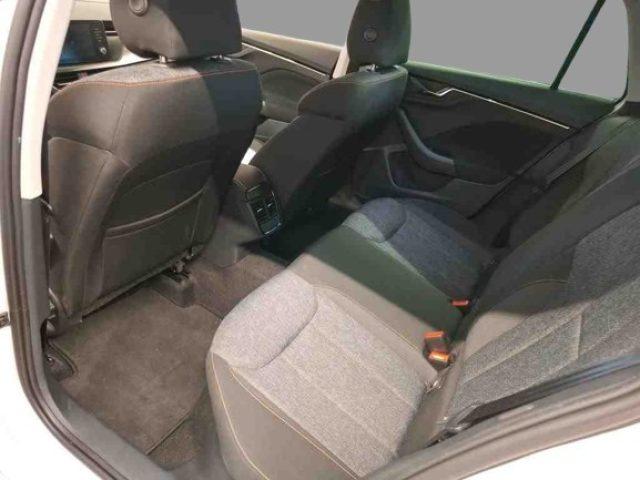 SKODA Kamiq 1.0 G-Tec Clever LED, Sedili riscaldati, Vetri osc