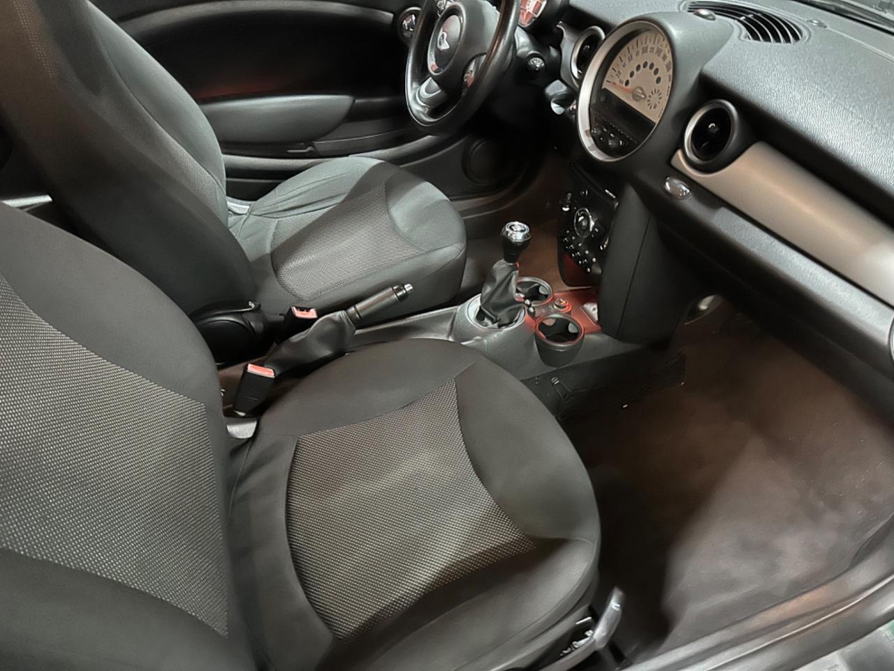 Mini 1.6 16V Cooper D