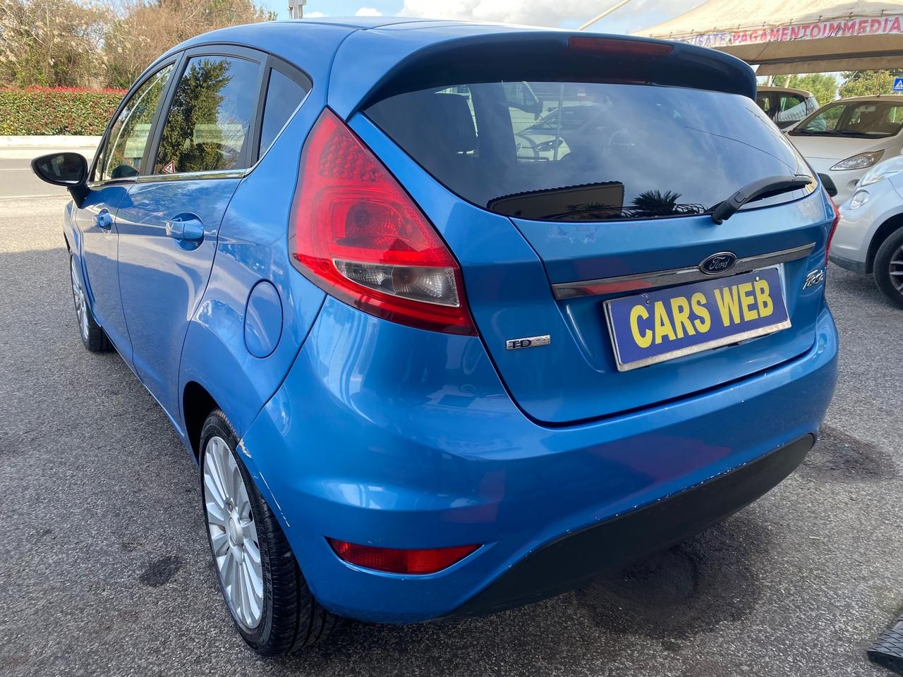Ford Fiesta 1.6 TDCi 90CV 5 porte DPF Titanium