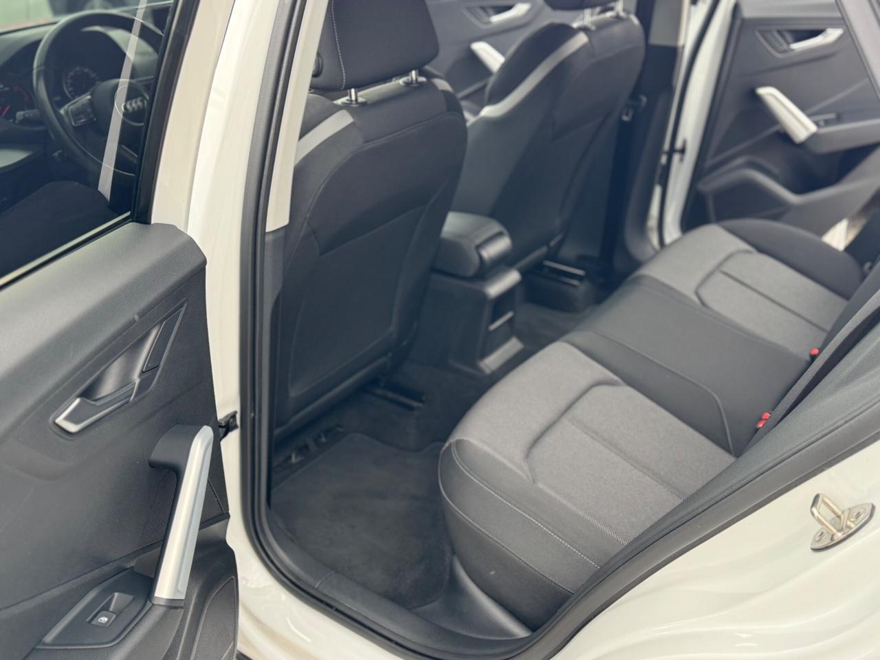 Audi Q2 TDI S tronic Navi, Anno 2020 !