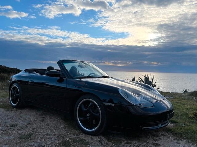 Porsche 911 Carrera cat Cabriolet 2000 da vetrina ISCRITTA ASI