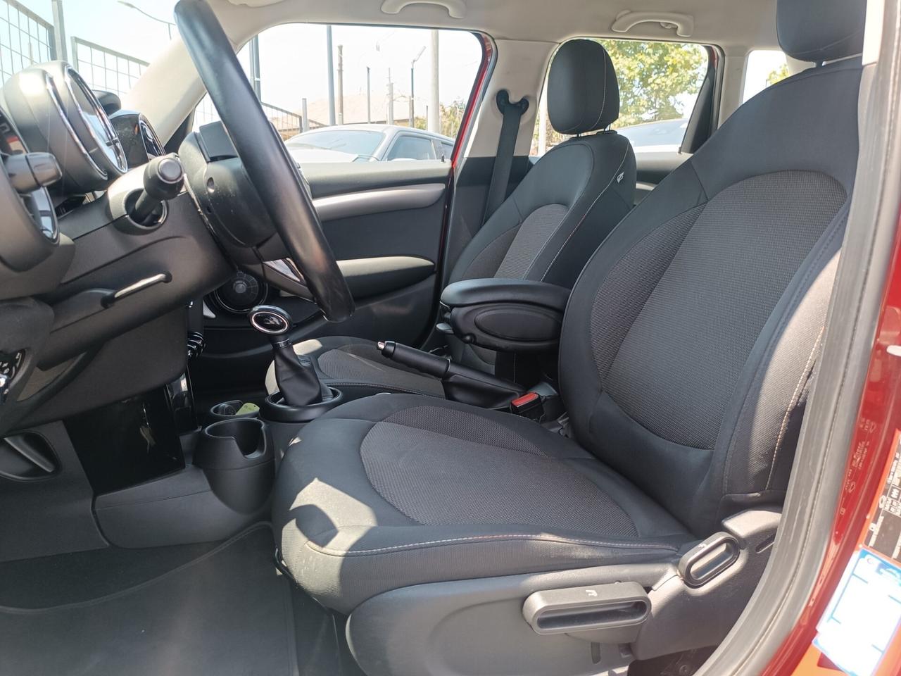 Mini cooper D 5 porte