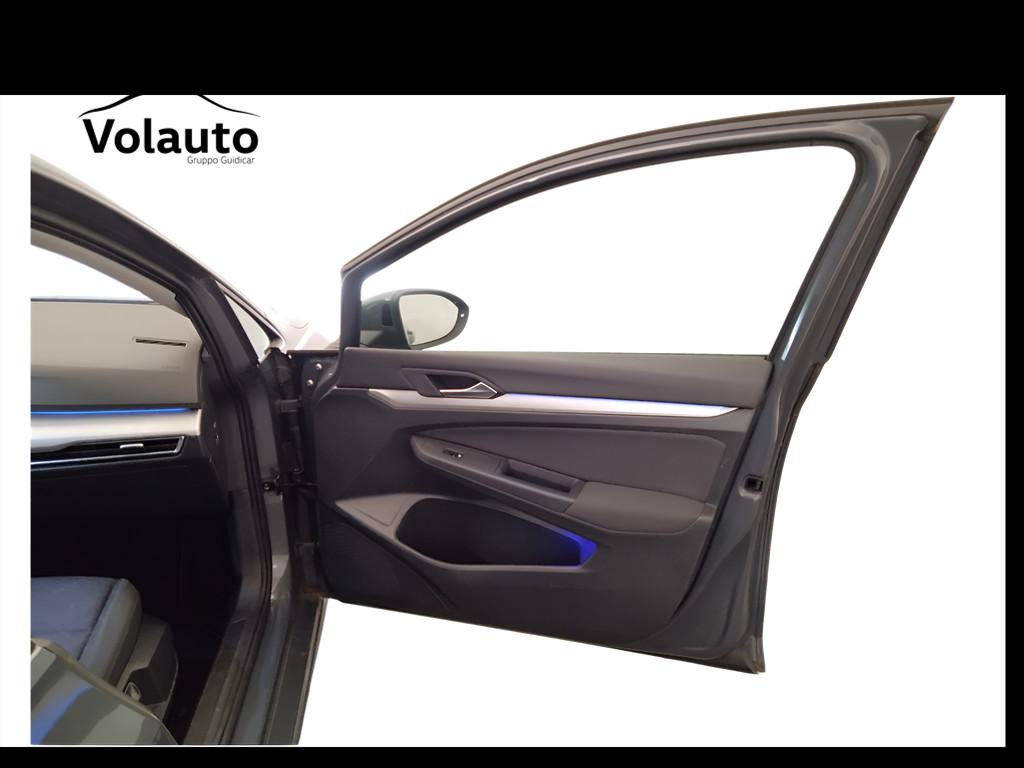 VOLKSWAGEN Golf VIII 2020 Variant - Golf Variant 1.0 etsi evo Life 110c