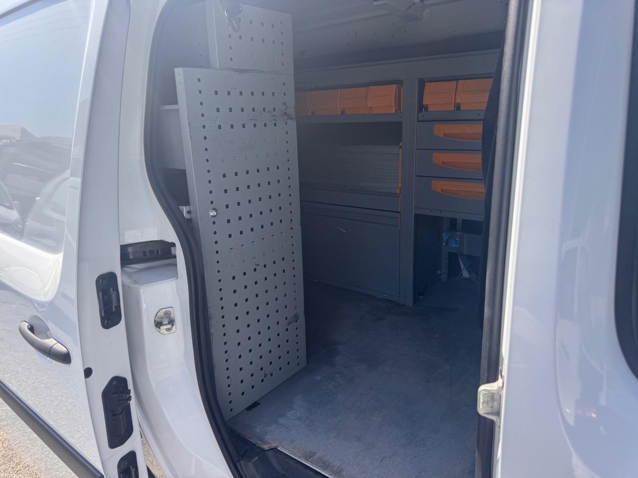 Renault Kangoo MAXI 1.5 BLUE DCI 115CV PASSO LUNGO L2 PRONTO
