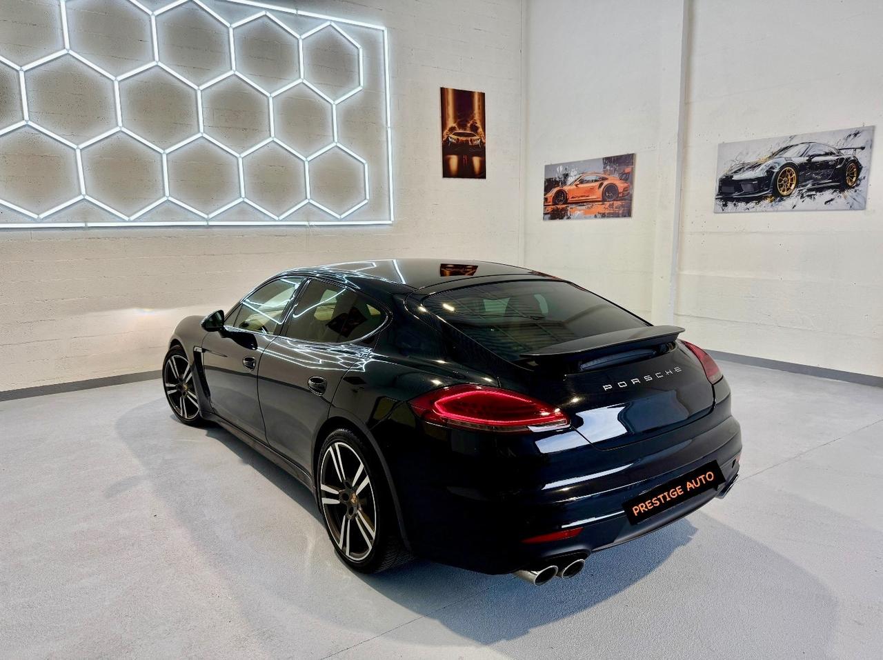 Porsche Panamera 3.0 Diesel 300CV - Full Optional