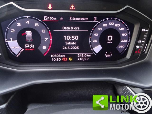 AUDI A1 SPB 40 TFSI S tronic Identity Black S Line