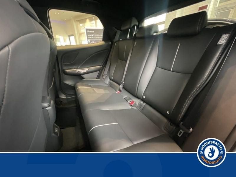 Lexus LBX Hybrid Relax 2WD