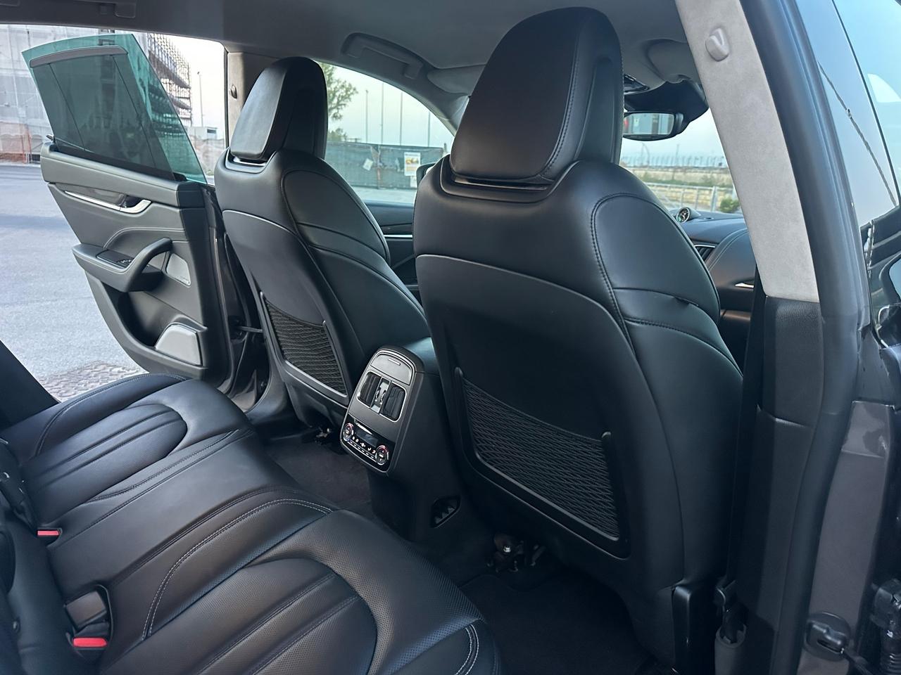 Maserati Levante V6 430 CV S AWD Granlusso