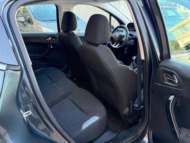 Peugeot 208 1.2 VTi 82 CV 5 porte Allure ok Neop a