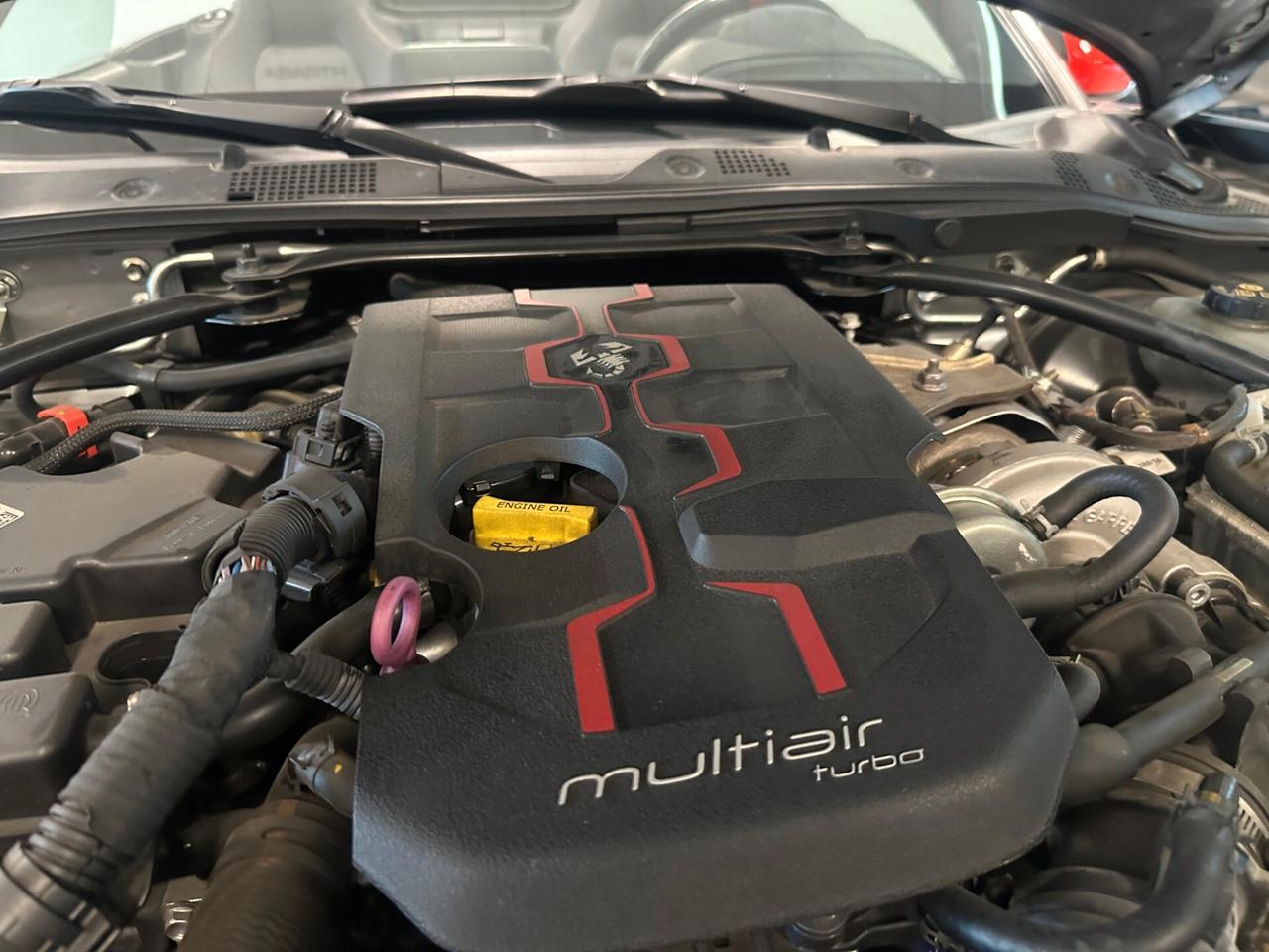 Abarth 124 Spider 1.4 Turbo MultiAir 170 CV