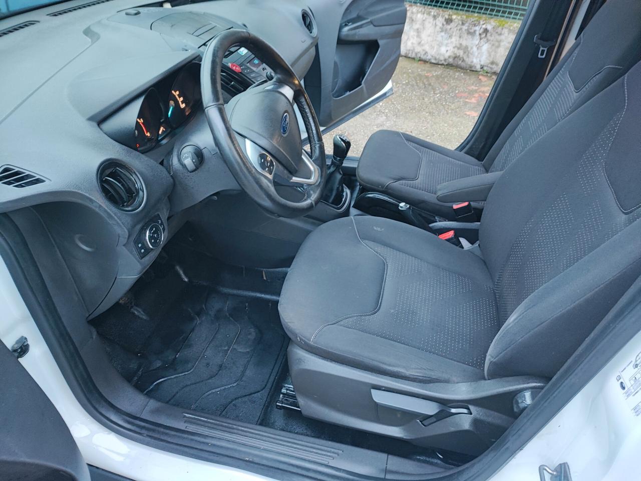 Ford Courier Tdci Euro 6 KM 143.000 IVA COMPRESA