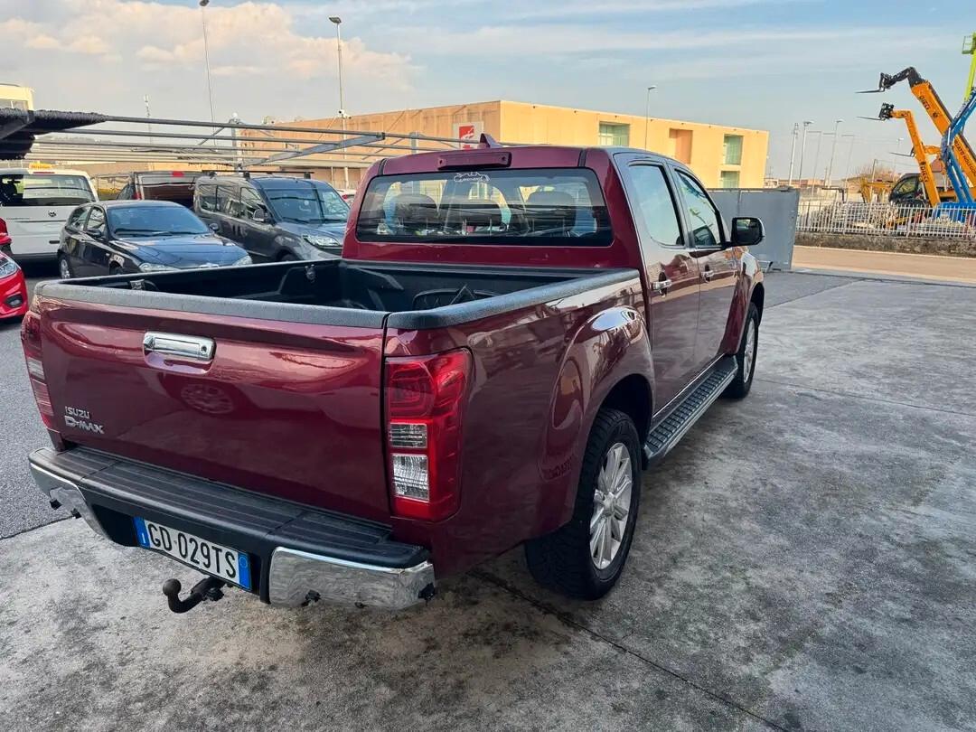 Isuzu D-Max III 2017 1.9 td crew Quasar 4x4 auto