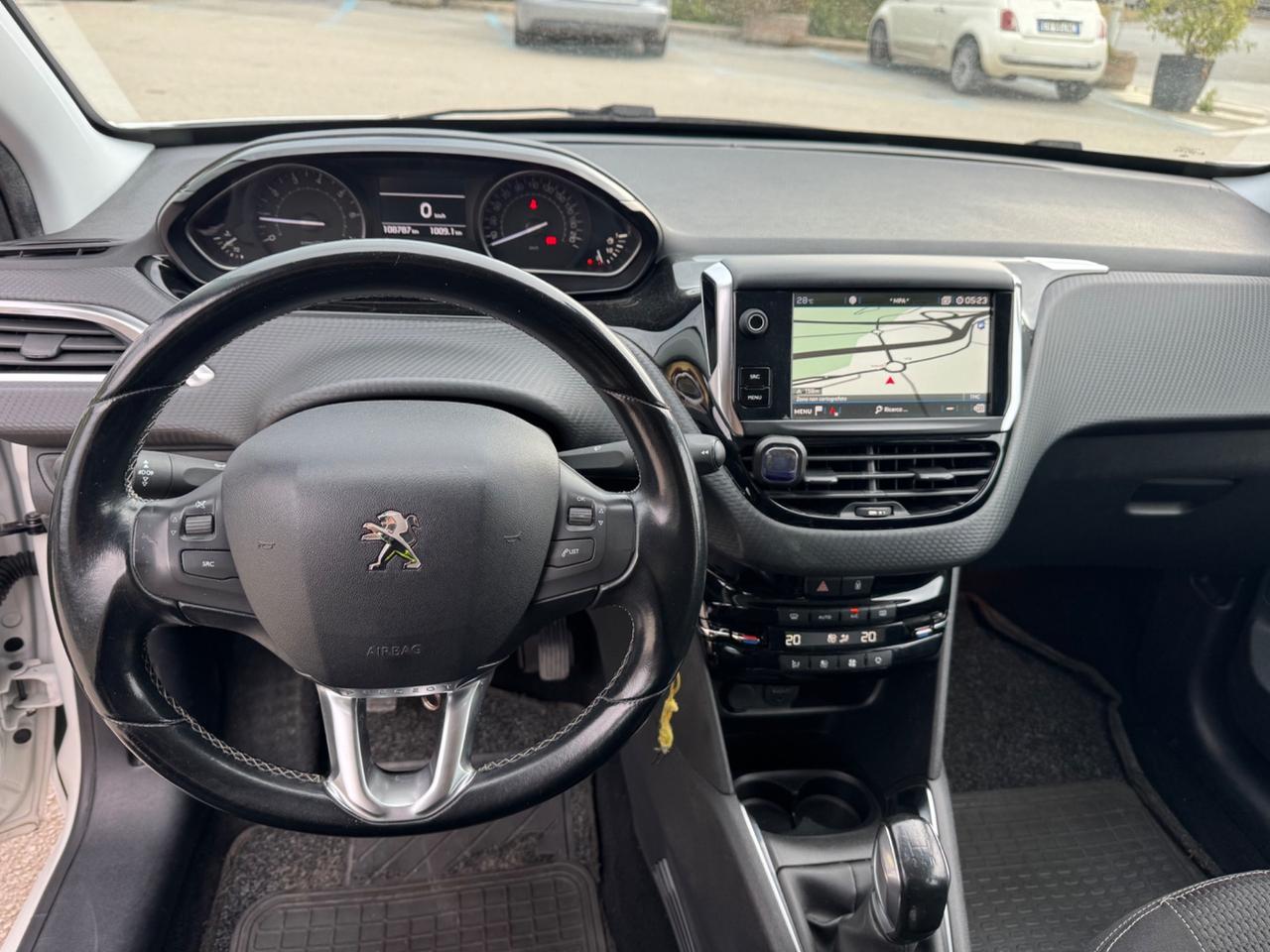 Peugeot 208 PureTech 82 5p. GPL Allure