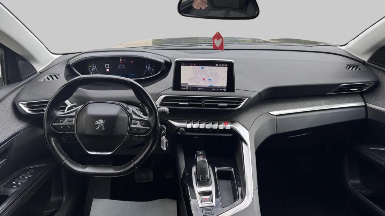 Peugeot 5008 BlueHDi 120 S&S Allure