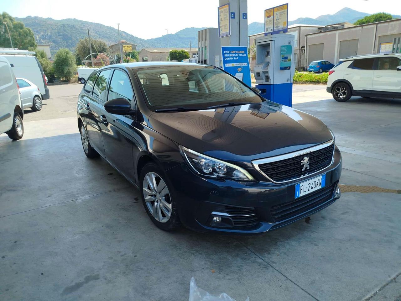 Peugeot 308 BlueHDi 120 S&S SW Business