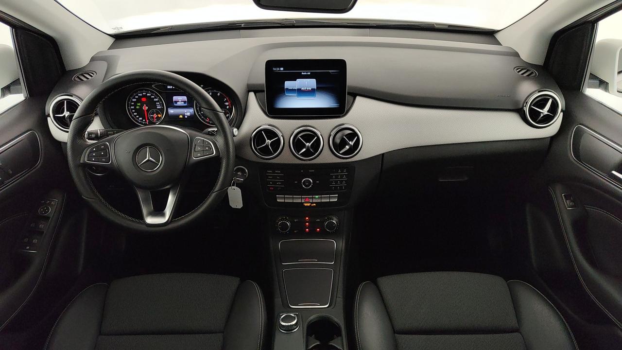 Mercedes-Benz B 180 Sport Tech