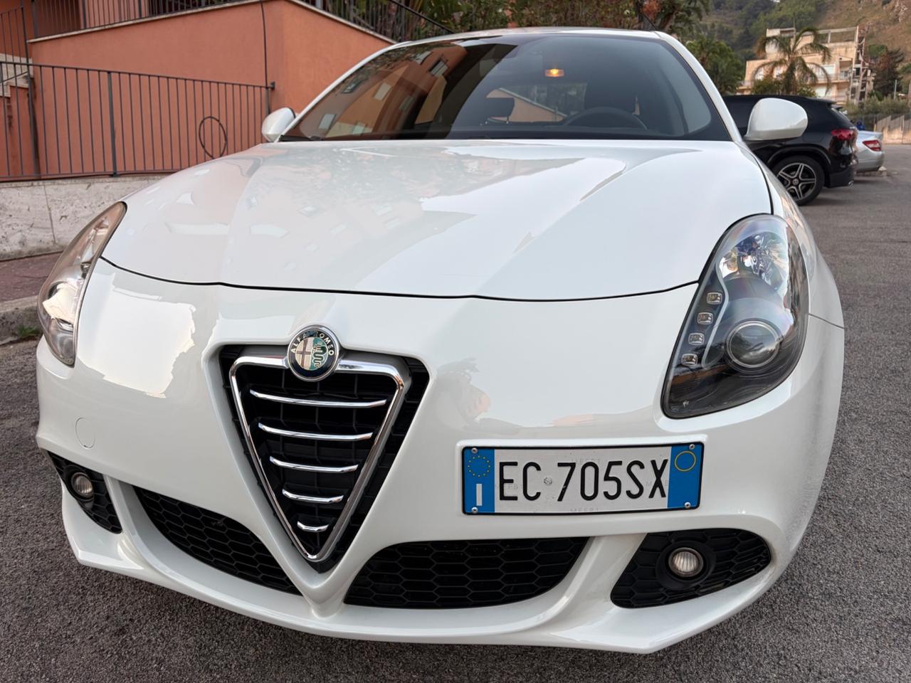 Alfa Romeo Giulietta 1.6 JTDm-2 105 CV Distinctive unico proprietario