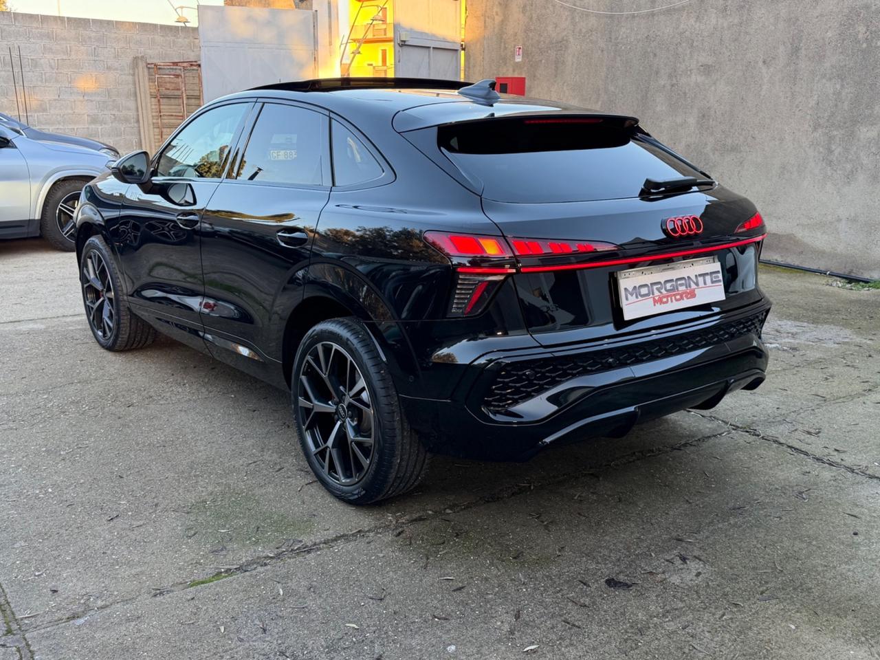 Audi Q3 SPB 2.0TDI 150cv S tronic S Line Tetto 2026