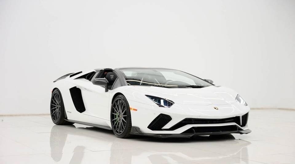 Lamborghini Aventador S6.5 V12 NOLEGGIO LUNGO TERMINE - LEASING FULL INCLUSIVE