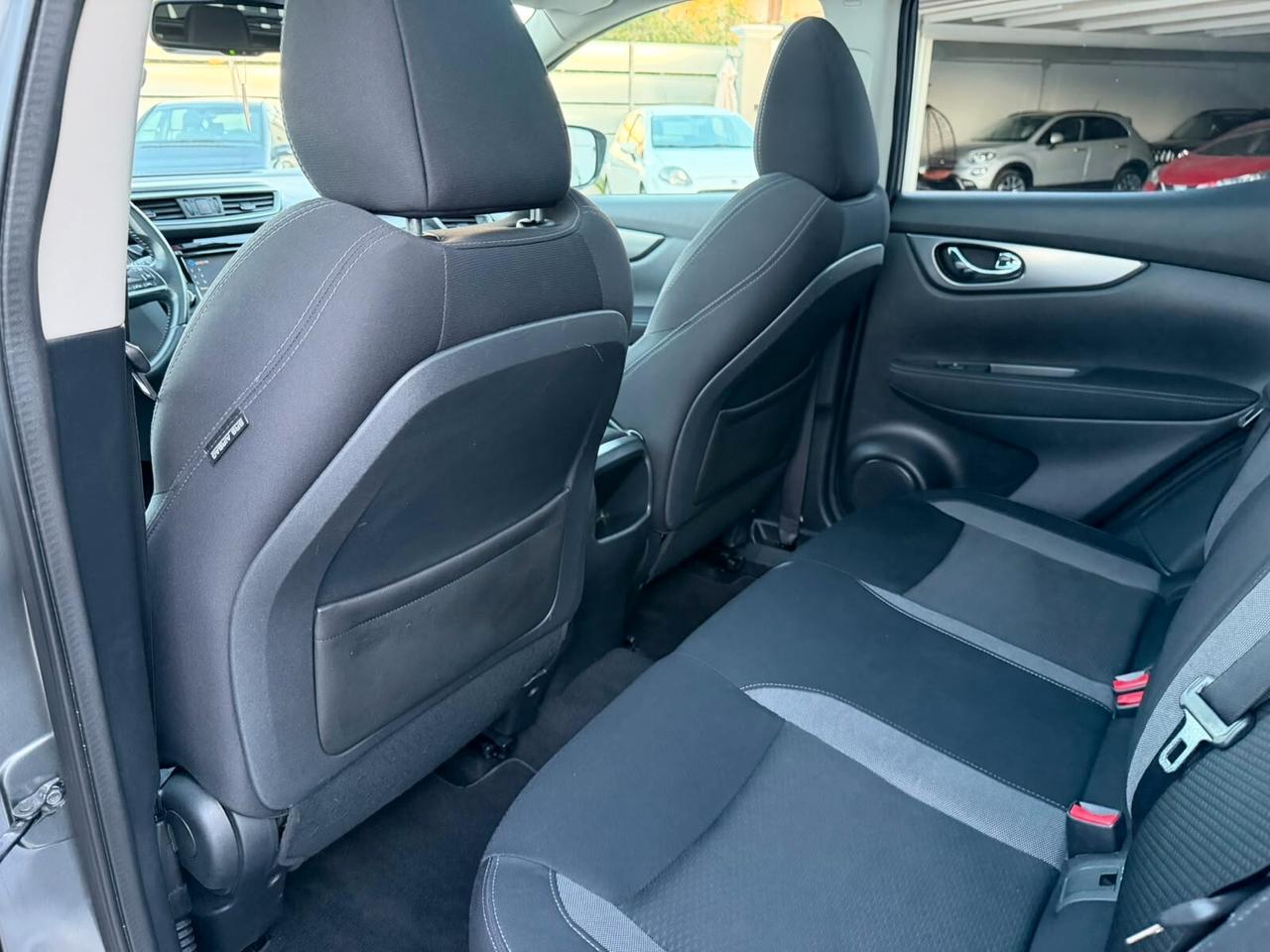 Nissan Qashqai 1.5 dCi Visia