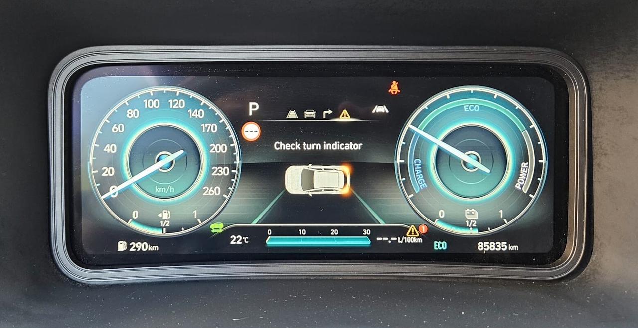 Hyundai Kona HEV 1.6 DCT XClass