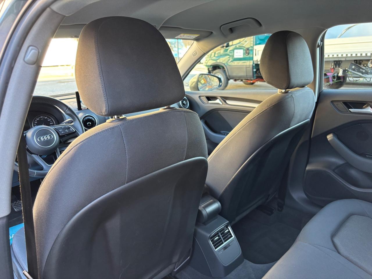 Audi A3 SPB 30 TDI 1.6 DIESEL 116cv NEOPATENTATI PERFETTA