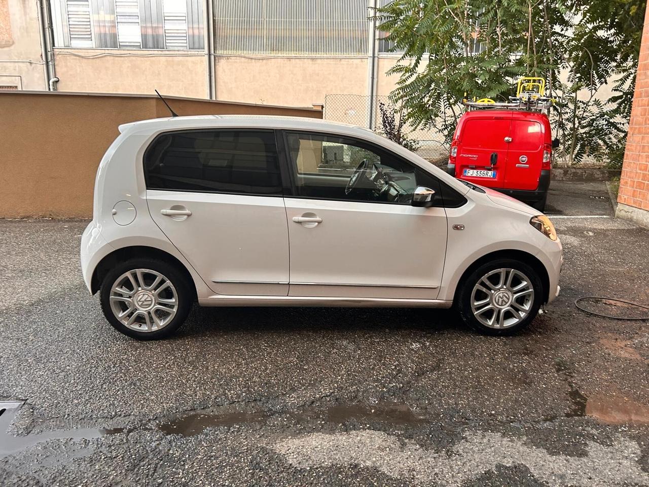 Volkswagen up! 1.0 5p. eco move BlueMotion Technology