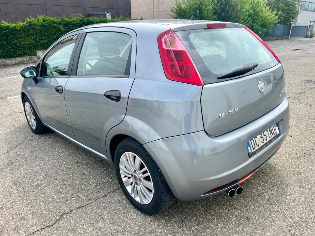 Fiat Grande Punto 1.4benz 2006 184.000km per neopatentati