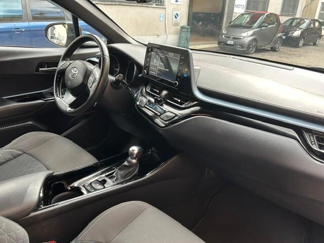 Toyota C-HR 2.0 Hybrid E-CVT Premiere