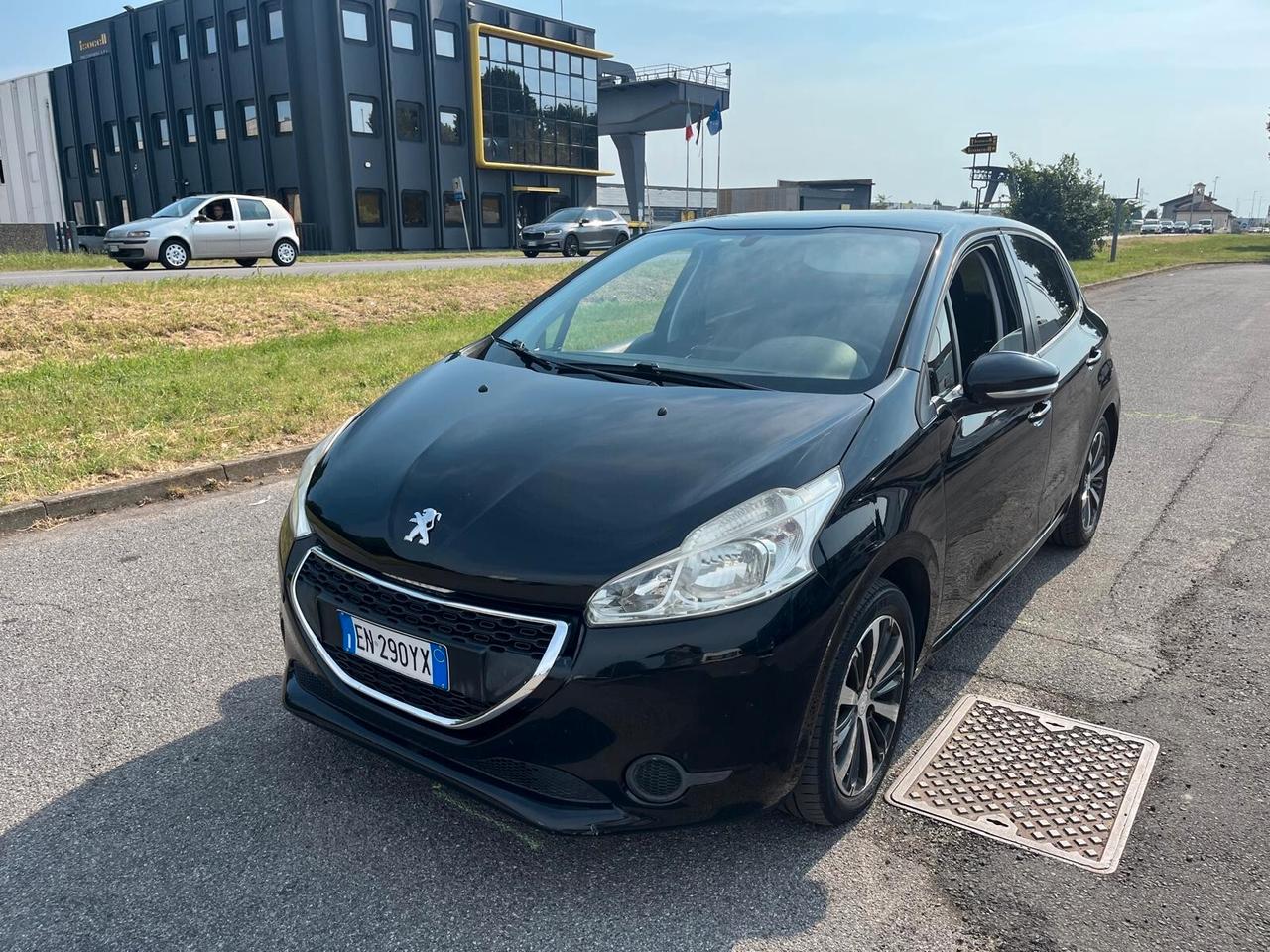 Peugeot 208 1.4 HDi 68 CV 5 porte Active