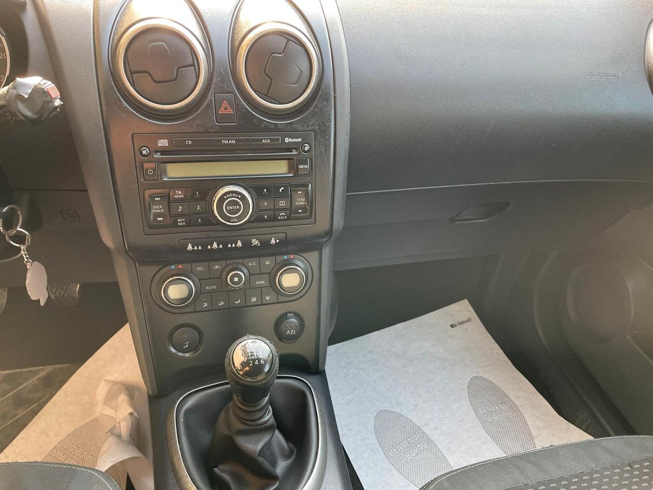 Nissan Qashqai 2.0 dCi DPF Tekna