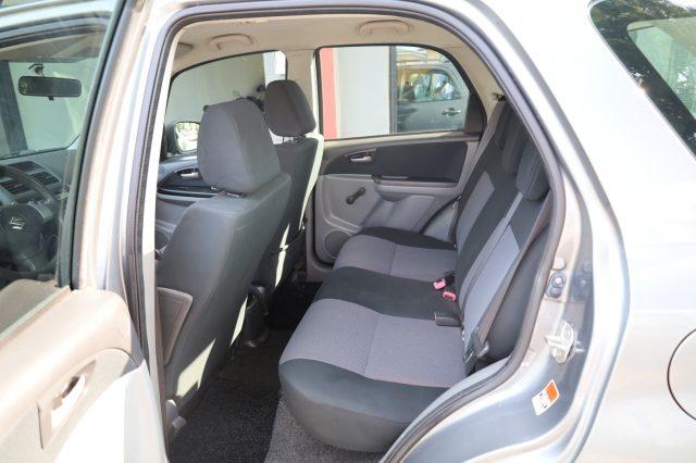 SUZUKI SX4 1.9 DDiS 4WD Outdoor Line 4x4 Clima Radio CD/Mp3