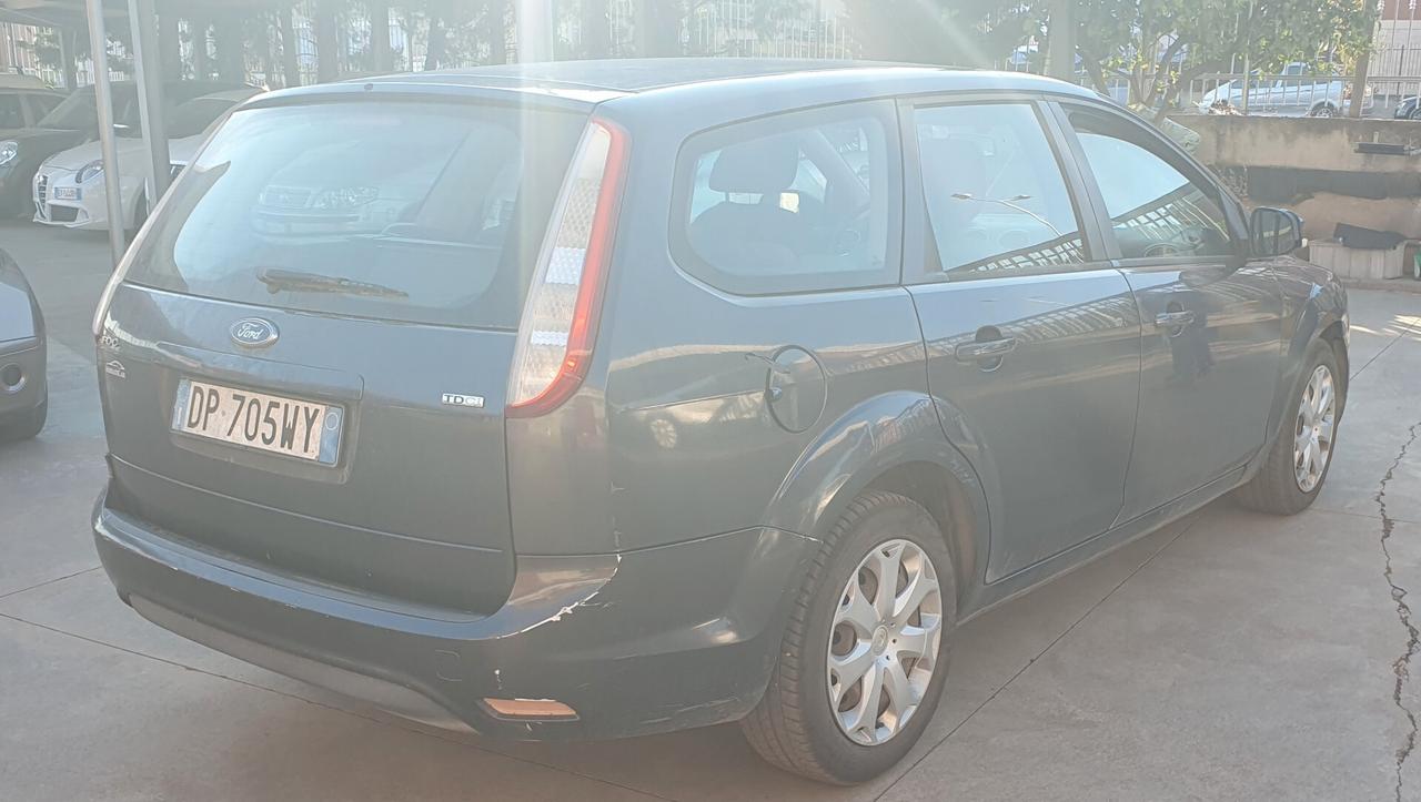 Ford Focus 1.6 TDCi (110CV) SW Tit. DPF