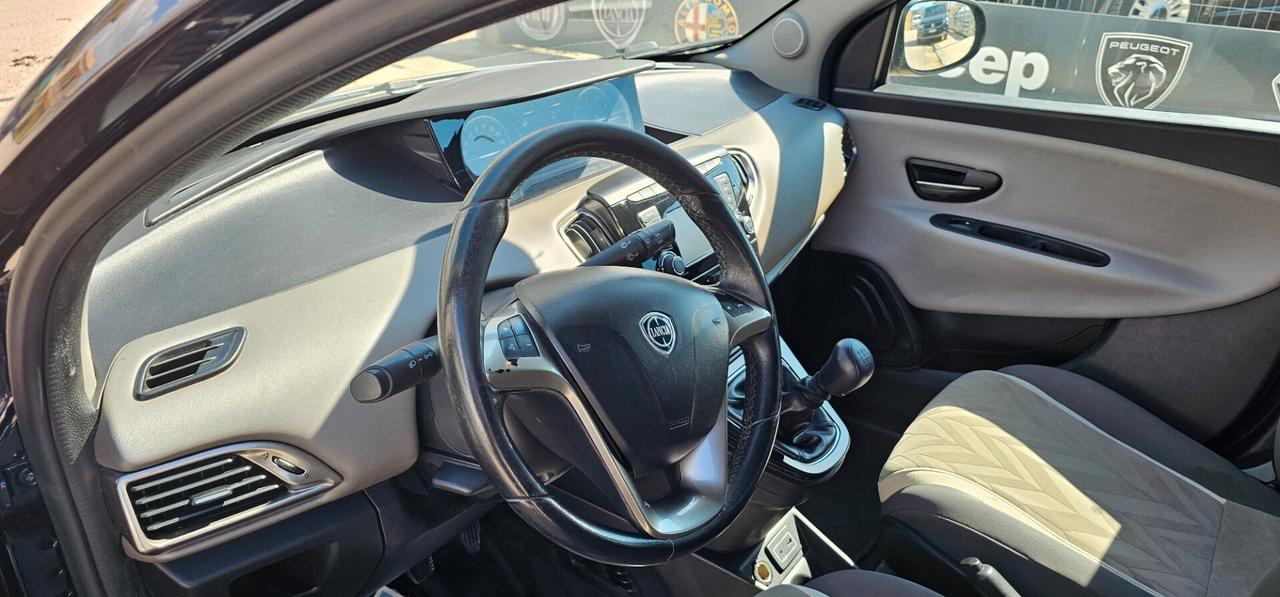 Lancia Ypsilon 1.3 MJT 16V 95 CV 5 porte S&S Gold