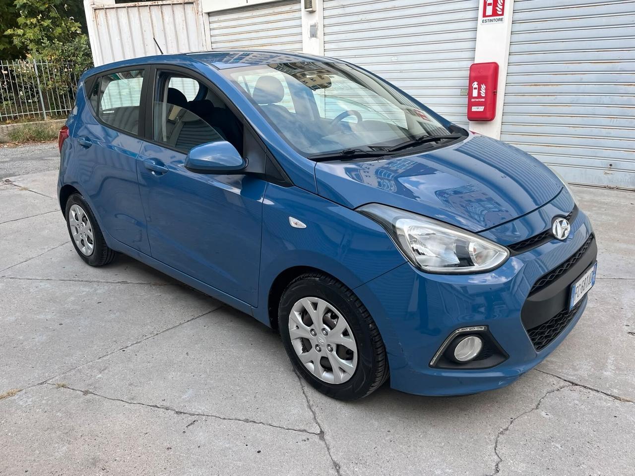Hyundai i10 1.0 MPI Sound Edition