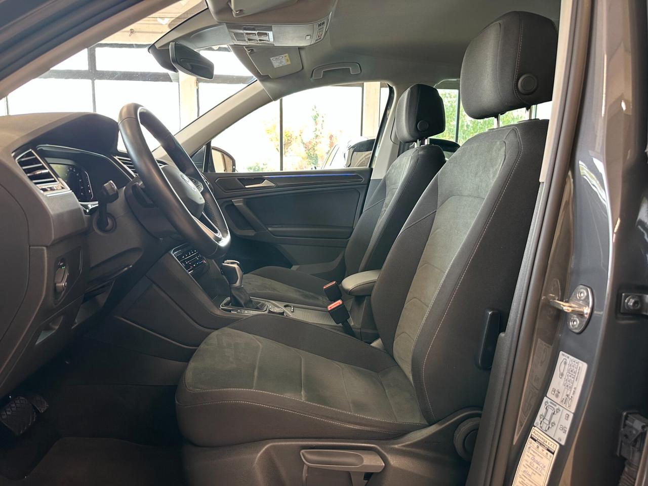 VOLKSWAGEN TIGUAN ELEGANCE 2.0TDI 4MOTION DSG *RADAR*CARPLAY*LUCI*CAMERA*