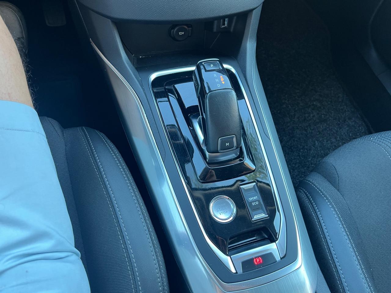 Peugeot 308 PureTech Turbo 130 S&S SW Allure
