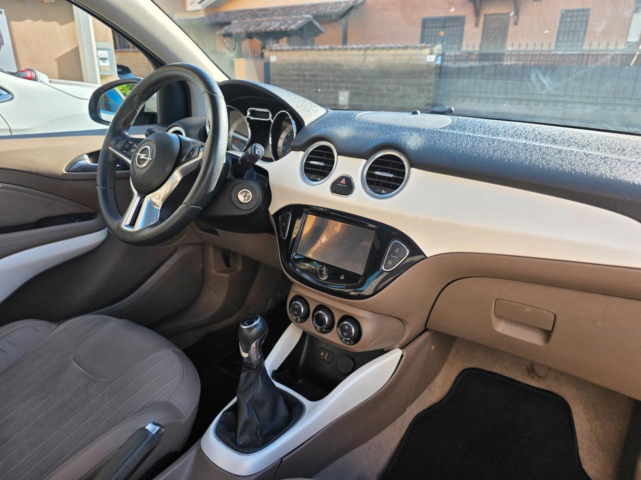 Opel Adam 1.2 70 CV Jam