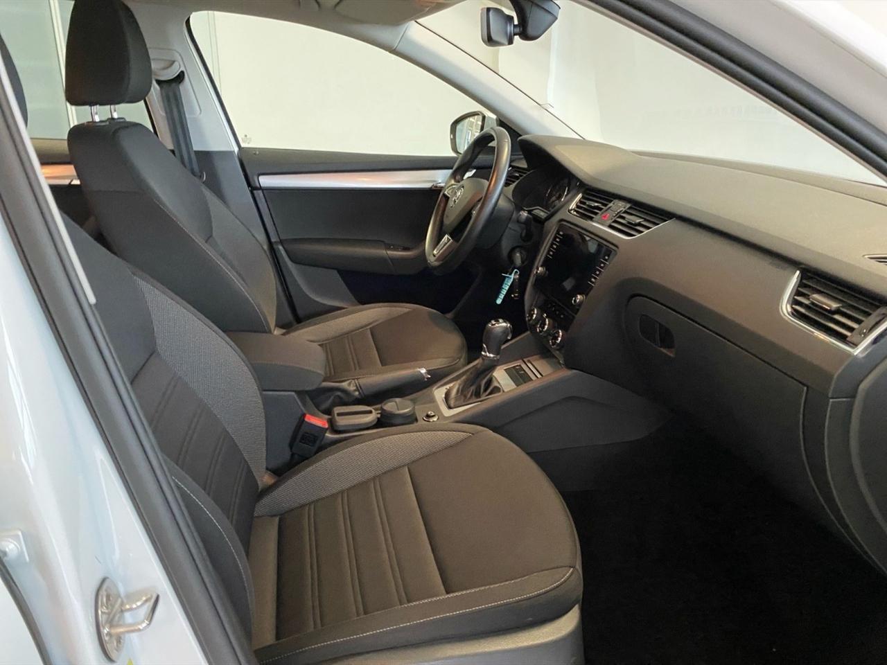 Skoda Octavia 2.0 tdi cr 4x4 dsg wagon executive