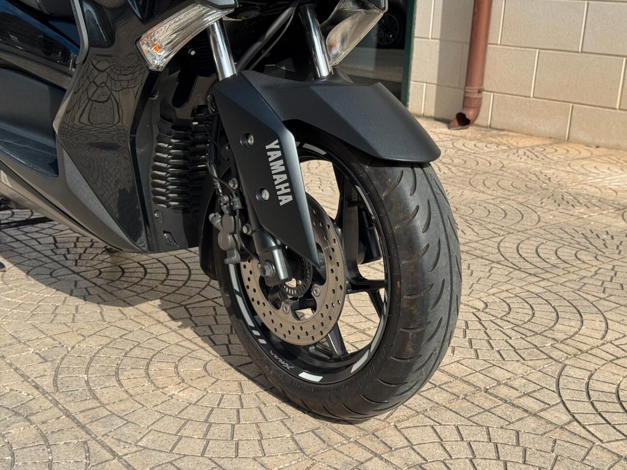 YAMAHA X-MAX 300 ABS IRON MAX 28CV